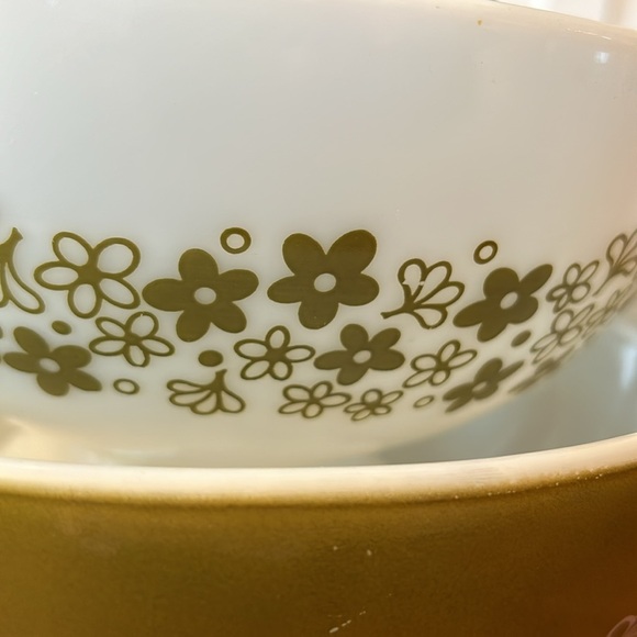 Vintage Pyrex Crazy Daisy Patterned Dishes Kitchen Home Bake Cook Eat Grandma - Picture 3 of 7